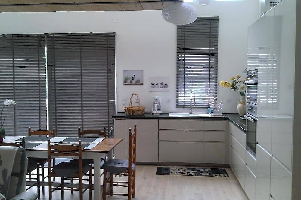 Casa de 85 m² - 2 habitaciones cerca del mar in Logonna-Daoulas, Región de Brest