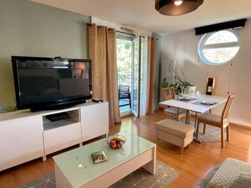 Gîte pour 4 personnes, avec terrasse à Ostwald