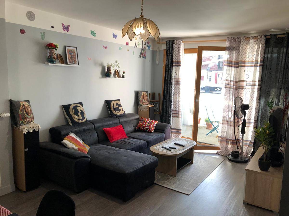 Appartement entier, Big Duplex Close to Orly Airport and Rer C or D in Juvisy-sur-Orge, Essonne