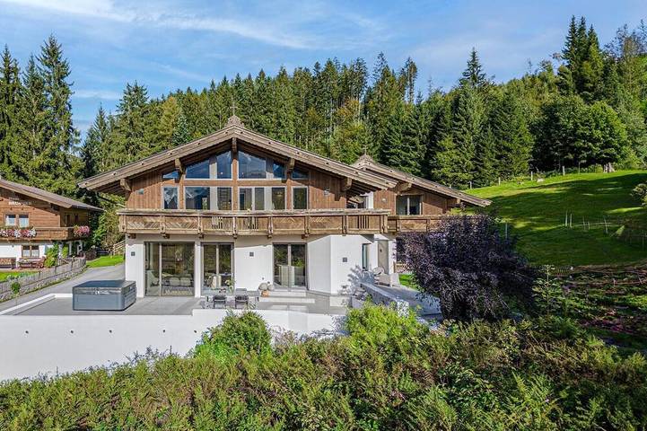 Chalet voor 11 personen, met sauna en tuin in Hopfgarten im Brixental