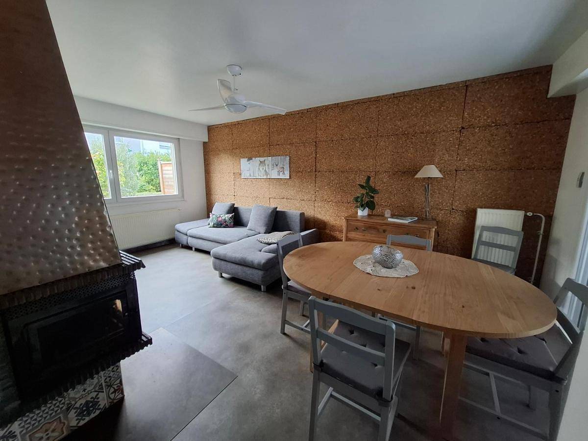 Three-Bedroom House in Rixheim, Région de Mulhouse