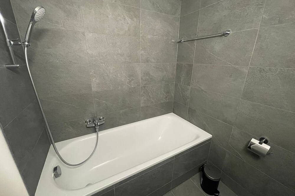 Ganze Wohnung, Book2stay 2-Zi Apartment #5 Kronberg bis 4 Personen in St. Gallen, Zürich Voralpen