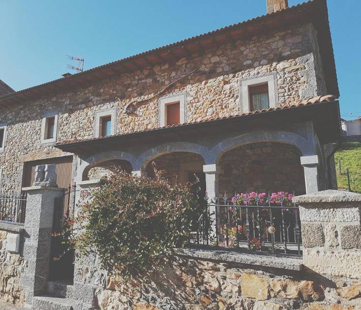 Casa rural para 2 personas, con vistas y jardín en Parque Nacional de Los Picos de Europa - 4