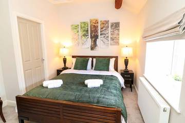 Cottage for 9 People in Belper, Derbyshire, Photo 1