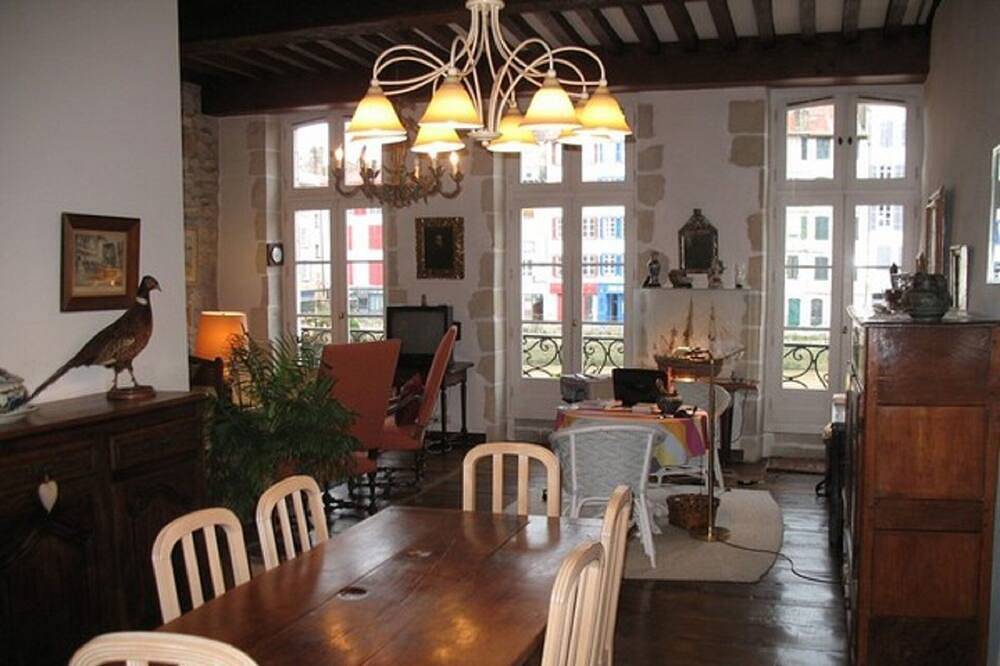 Appartement De Vacances pour 5 Personnes dans Bayonne, Côte Basque