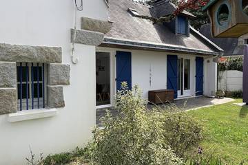 Gîte pour 10 personnes, avec jardin dans Plage de la Mine d'Or