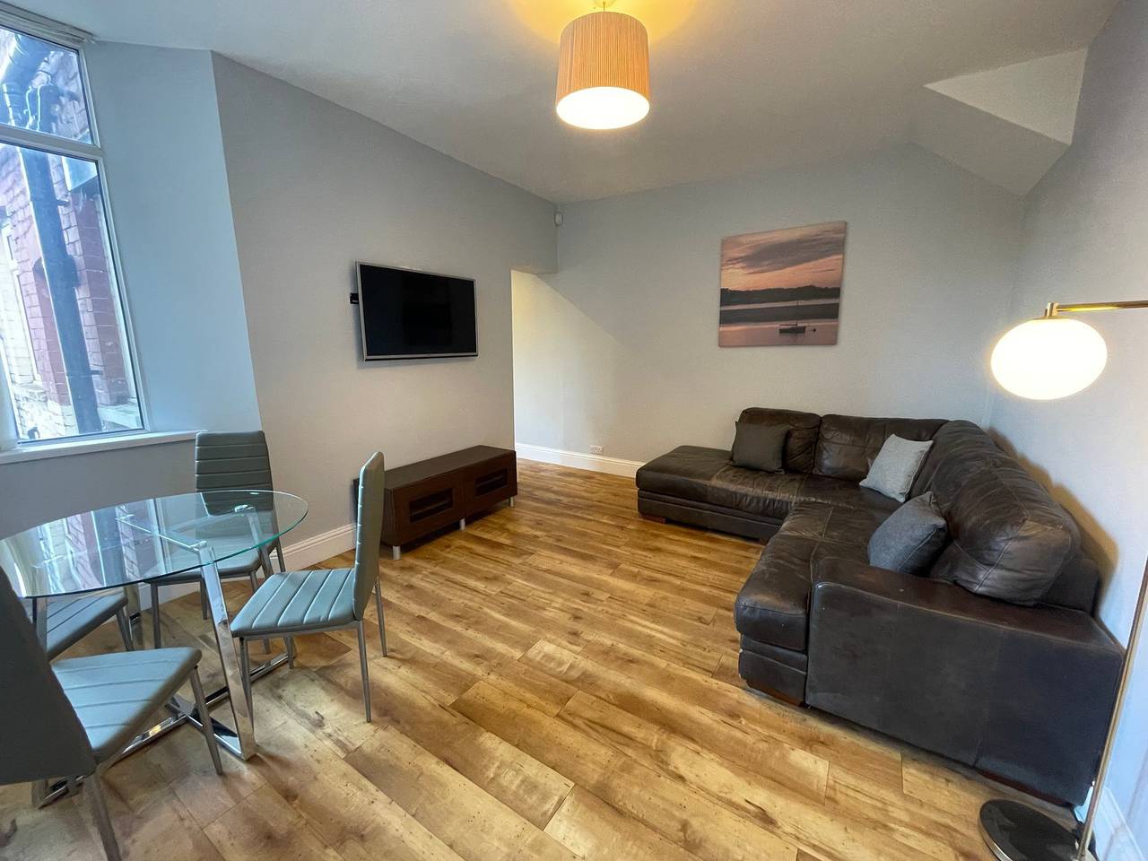 4 Luxury Ensuite Bedrooms, Games & Arcade Room in Manchester, Greater Manchester