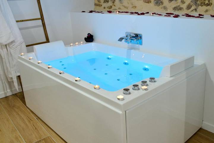 Hôtel pour 2 personnes, avec terrasse et jacuzzi à Tuchan - 3