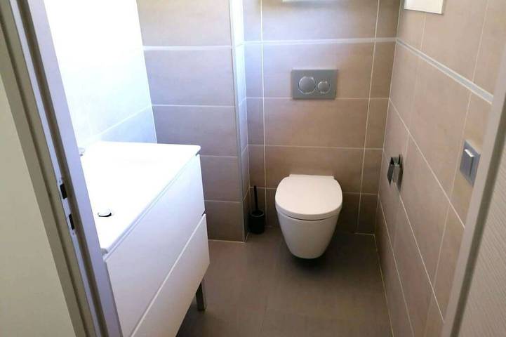 Little House - Ein Schlafzimmer Villa, Schläft 2 in Saint-Cézaire-sur-Siagne, Cannes und Umgebung