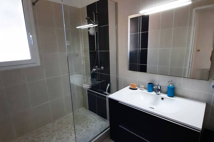 Location de vacances pour 7 personnes, avec jardin et terrasse à Carnoux-en-Provence - 4