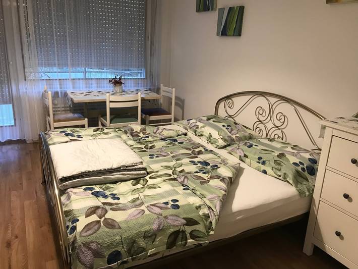 Ferienwohnung für 3 Personen, mit Balkon und Garten in Meran