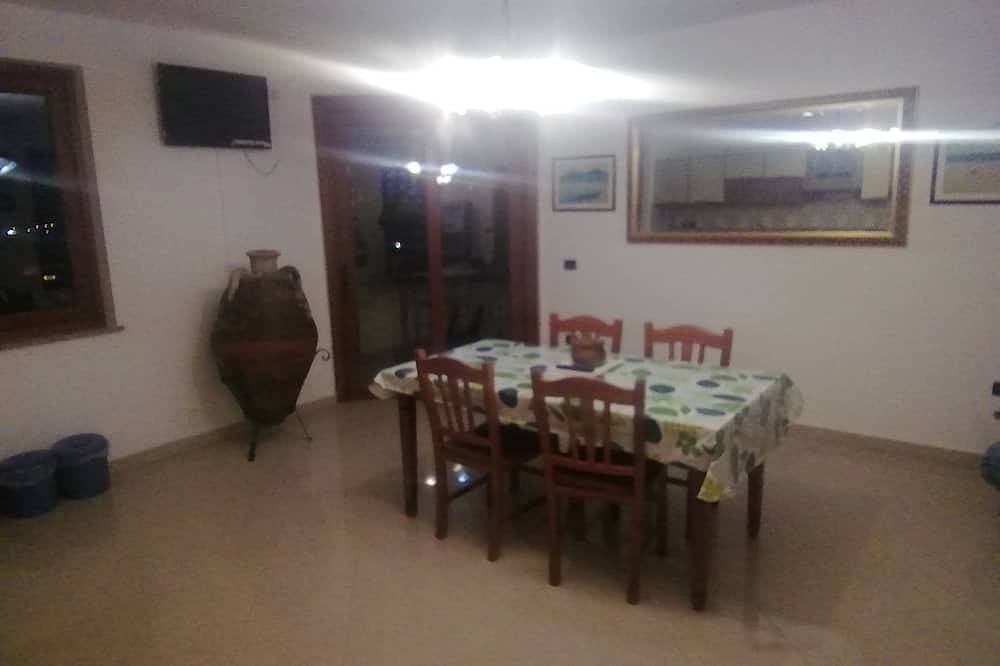 Apartamento entero, Apartment with sea view, relaxing in Sant'Antioco Cuidad, Isla de Sant'Antioco