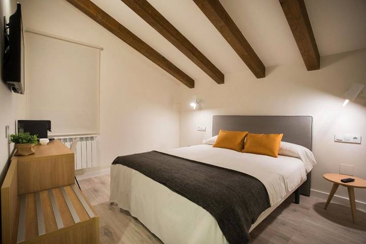 Apartamento para 3 personas, con Terraza y Jardín además de Vistas al lago y Vistas en Sanabria (Zamora)