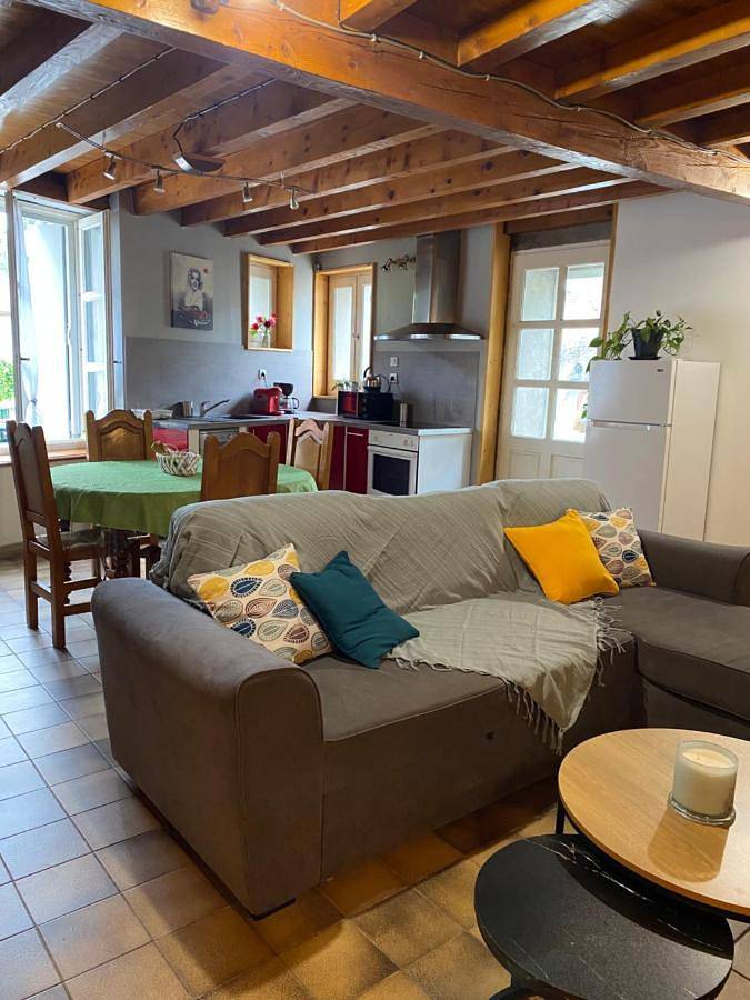 Location de vacances pour 7 personnes, avec terrasse à Ornolac-Ussat-les-Bains - 2