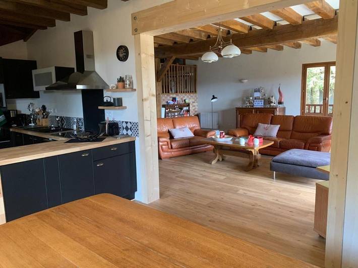 Chalet pour 10 personnes, avec Terrasse à Murat-le-Quaire - 2