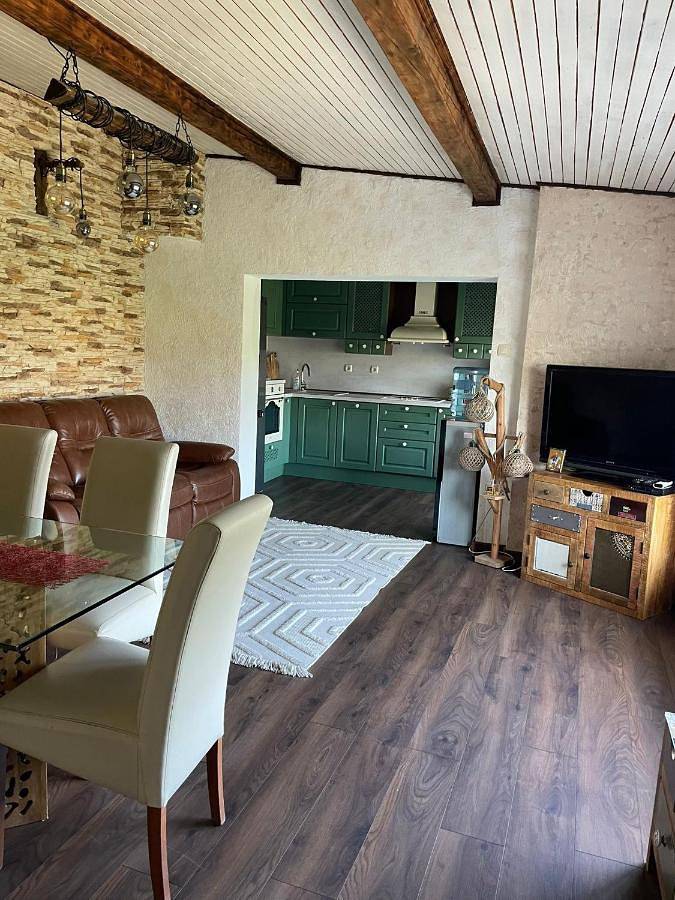 Family House with Garden View in Varna, Varna Region