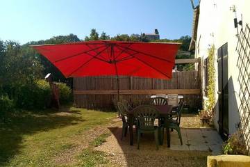 Gîte pour 7 personnes, avec terrasse et jardin à Saint-Pey-de-Castets