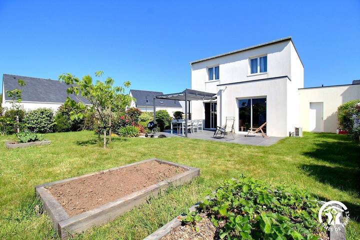 Gîte pour 6 personnes, avec terrasse et jardin à Erdeven