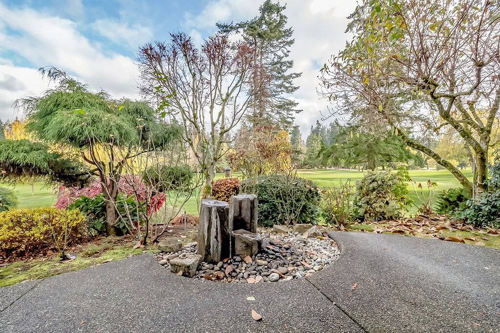 Geräumiges, voll möbliertes Apartment am 4. Fairway in Bellevue, Mount Baker-Snoqualmie Nationalwald