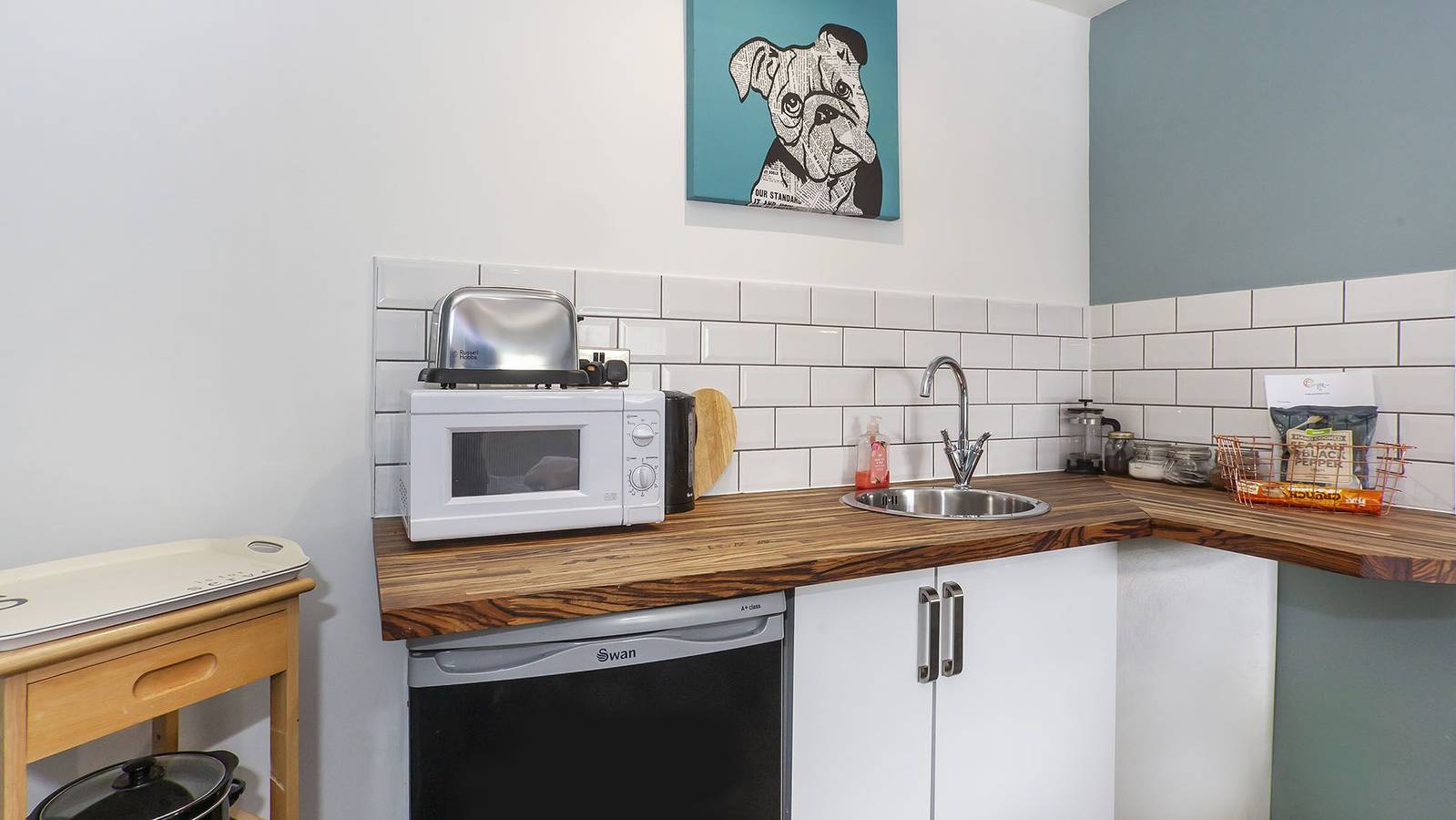 Converted stable room 2  in York, Yorkshire