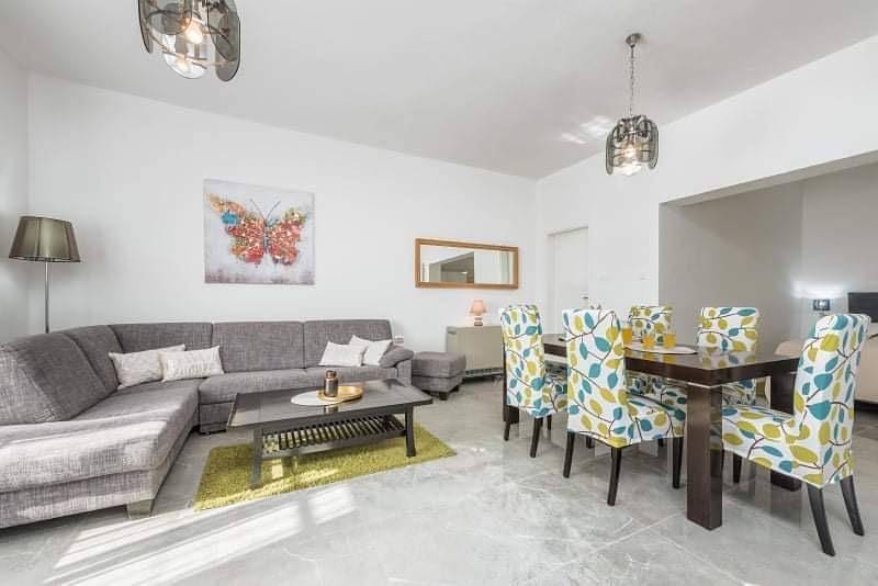 Cijeli apartman, Studio apartman s terasom i pogledom na more Poljica, Trogir As-21041-b in Poljica, Splitsko-dalmatinska županija