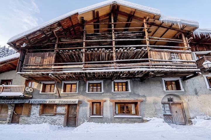 Appartement entier, Casa-Lobio pied des pistes vue à couper le souffle in Saint-Véran, Queyras