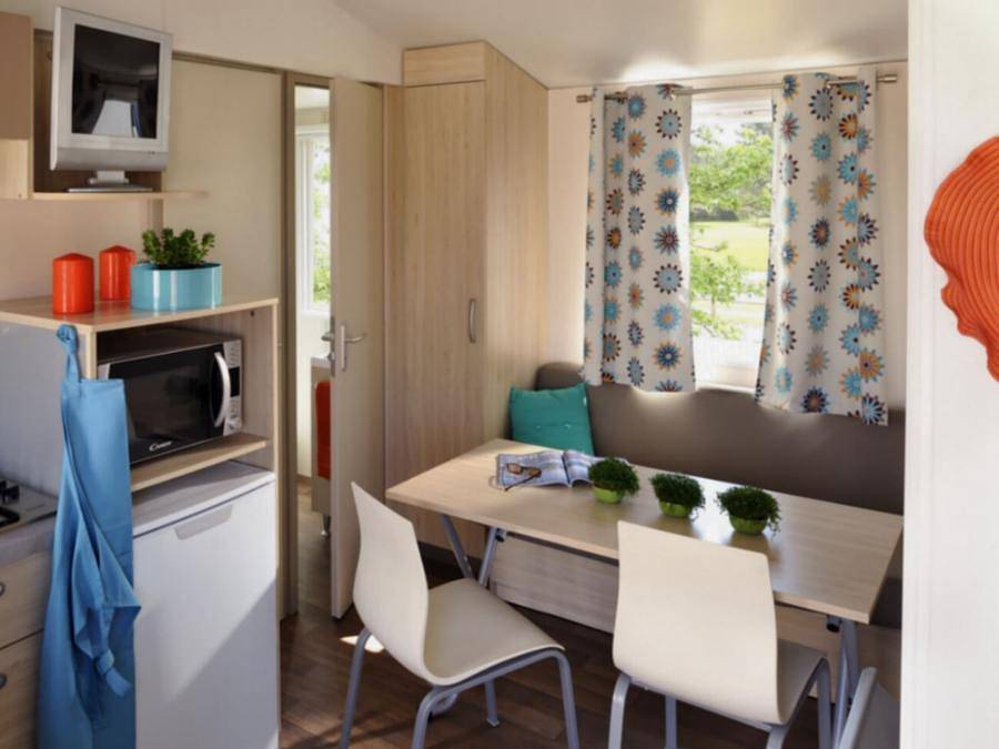 Camping Le Cottage Fleuri - Mobilheim 4 personen - Mobilheim Familie mit Klimaanlage in La Tranche-sur-Mer, Vendée