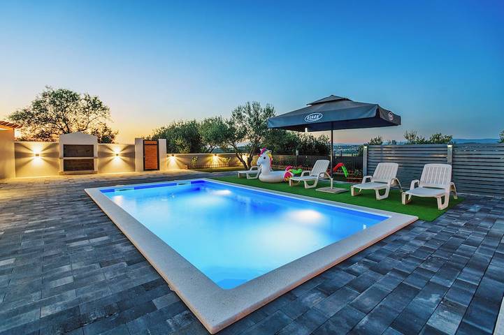 Ferienhaus für 6 Personen, mit Garten