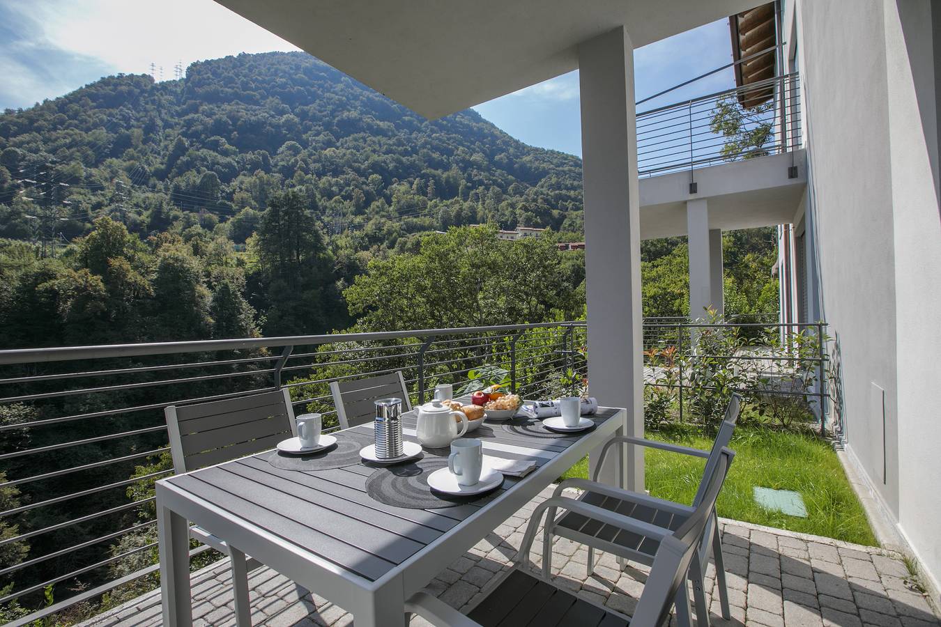 Entire apartment, Argegno Home in Argegno, Comune di Argegno