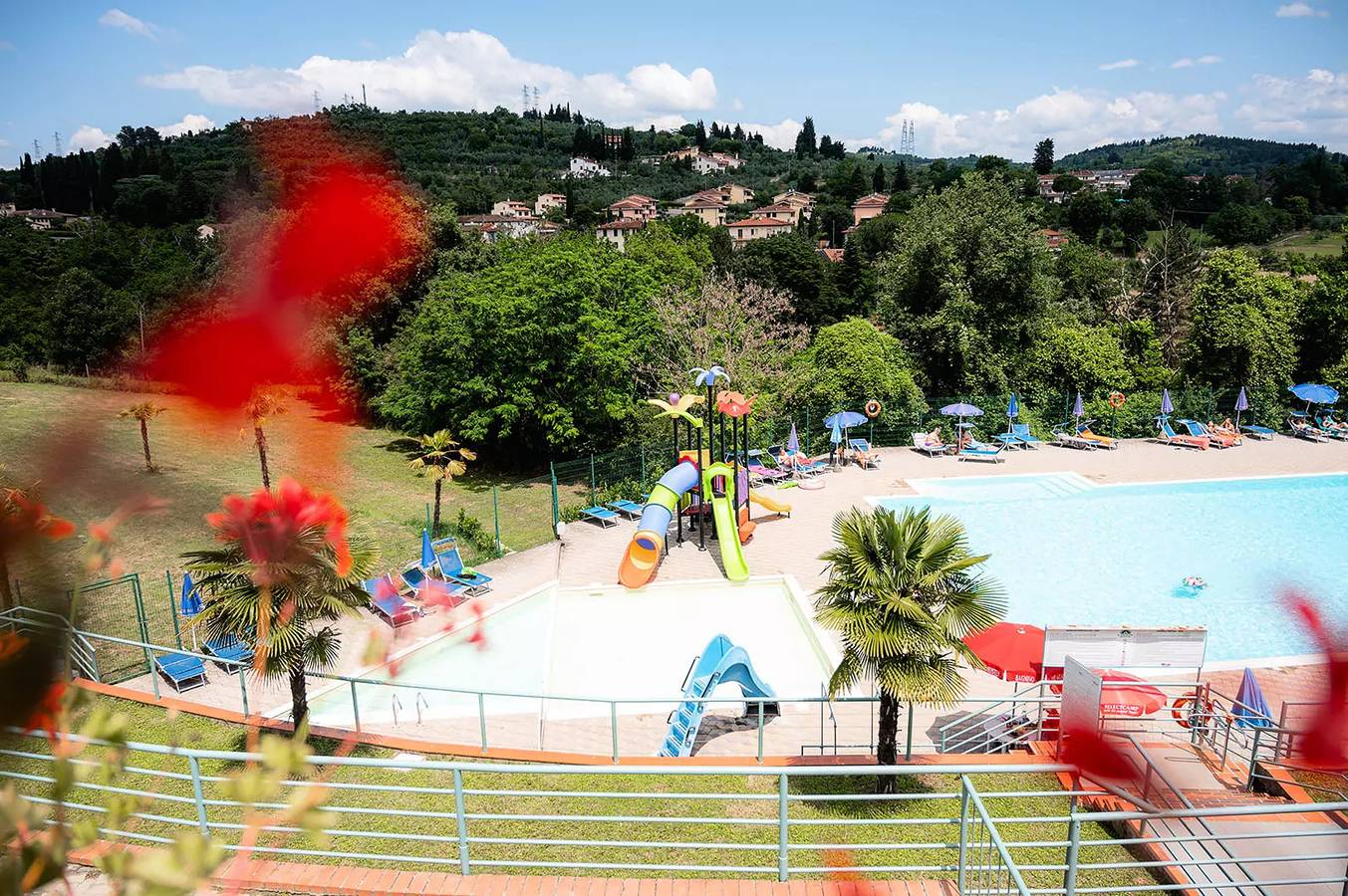 Mobil-home | Premium | 3 Cam. | 6 pers. | Terrazza Lounge | A/C | Tv in Rignano sull'Arno, Valdarno