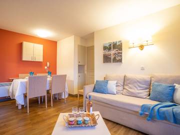 Location De Vacances pour 4 Personnes dans Cap Estérel, Saint-Raphaël, Photo 2