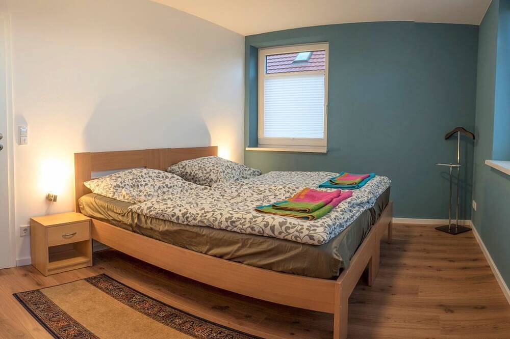 Ganze Wohnung, Ferienwohnung mit Seeblick - Ferienwohnung in Flecken Zechlin, Rheinsberg
