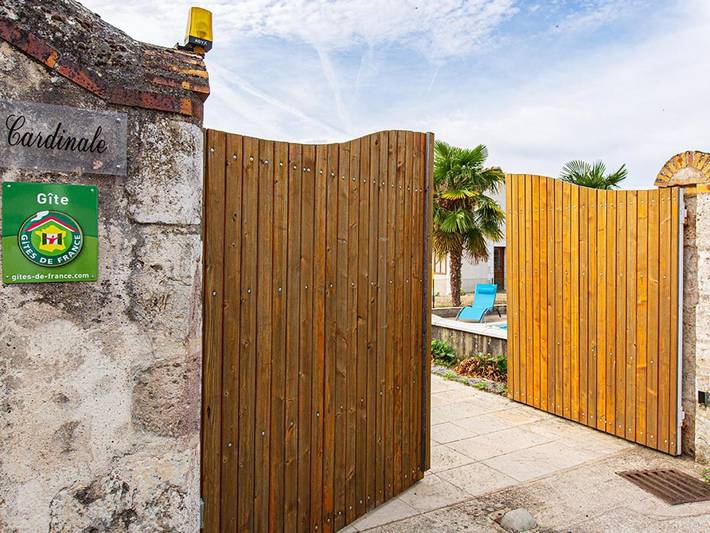 Location de vacances pour 8 personnes, avec jardin ainsi que piscine et terrasse à Chouzy-sur-Cisse - 3