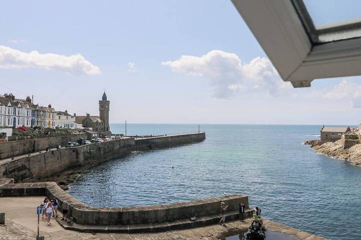 Holiday home for 6 people in Porthleven