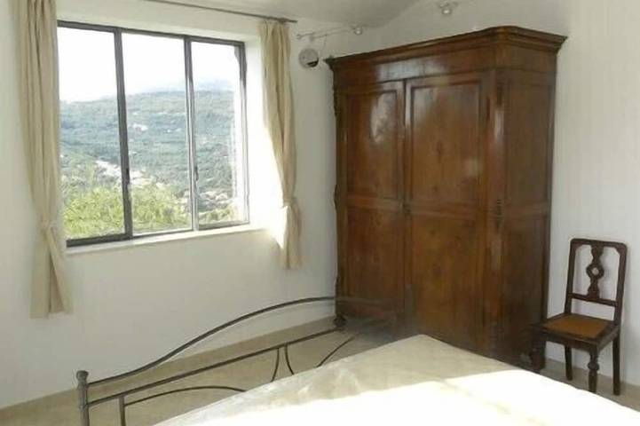 Una casa vacanza per rilassarsi in un ambiente pittoresco ed elegante in Comune di Dolcedo, Riviera di Ponente