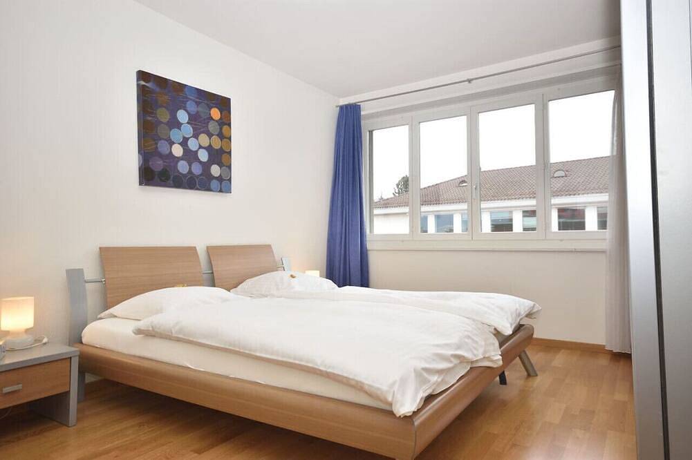 Entire apartment, Spacious 1Br near Opera - Mill 5.43 in Zurich, Zurich district
