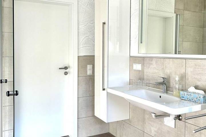 Ganze Wohnung, Hennen-Nest - Ferienwohnung Hennen-Nest in St. Ingbert, Saarpfalz-Kreis