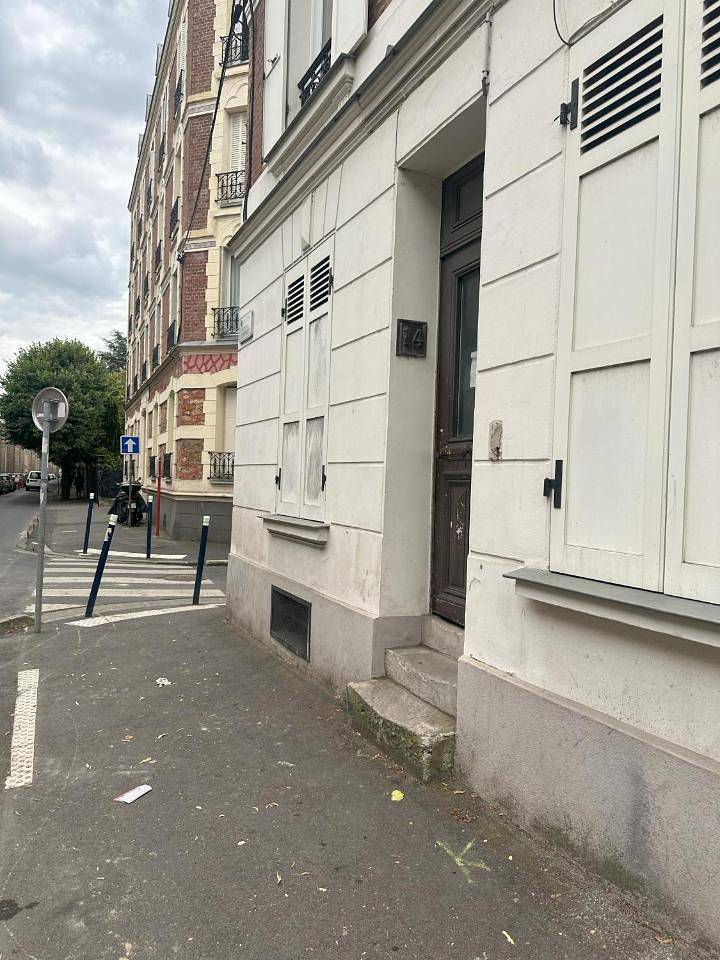 Appartement entier, One-Bedroom Apartment in Villemomble, Seine-Saint-Denis