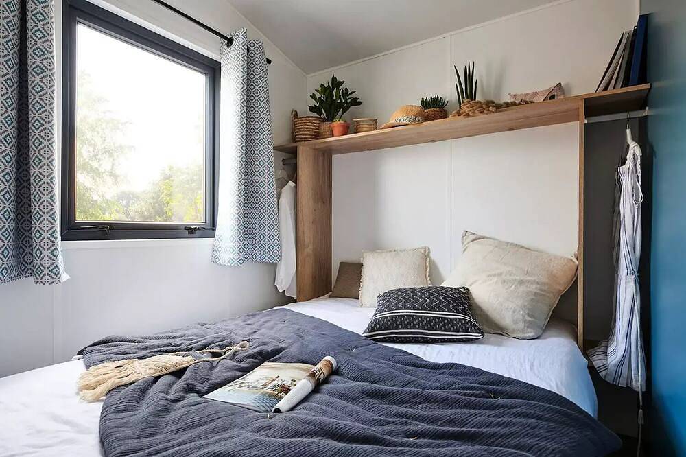 Tithome - 21m² - 2 chambres - sans sanitaires 5 personnes in Chauzon, Ardèche