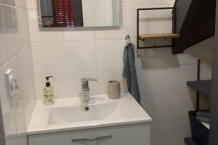 Location de vacances pour 3 personnes, avec jardin à Bourdeilles - 4