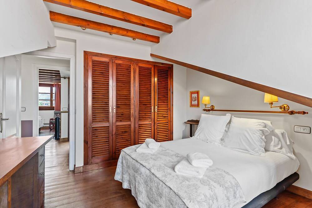 Entire apartment, Camomila Duplex Apt, megustarural in Llanes, Costa Verde (Spain)