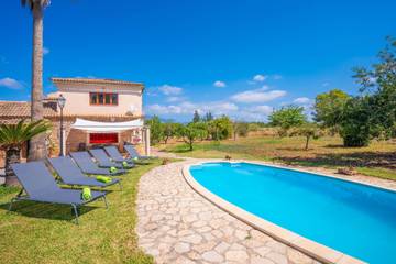 Villa in Inca, Mallorca Inselmitte für 8 