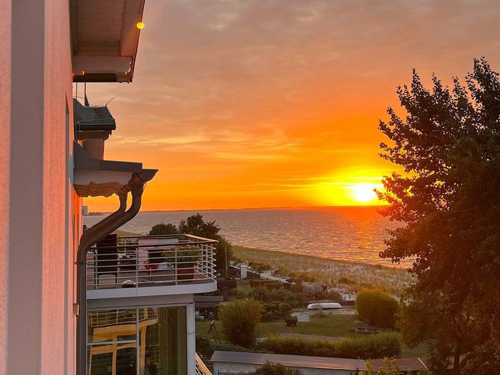 Ferienwohnung für 4 Personen, mit Terrasse und Garten sowie Seeblick