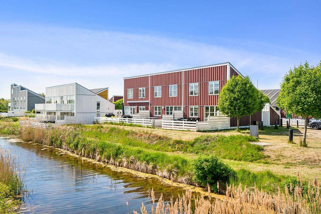 Gemütliches Ferienhaus mit herrlichem Meerblick in Øer Maritime Ferieby in Øerne, Ebeltoft