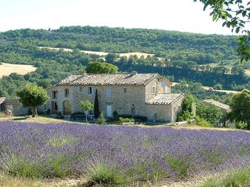 Gîte pour 4 Personnes dans Vachères, Région de Forcalquier, Photo 1