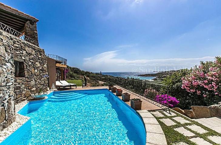 Casa de vacaciones para 4 personas, con vistas y piscina además de jardín y terraza, Se admiten mascotas - 1