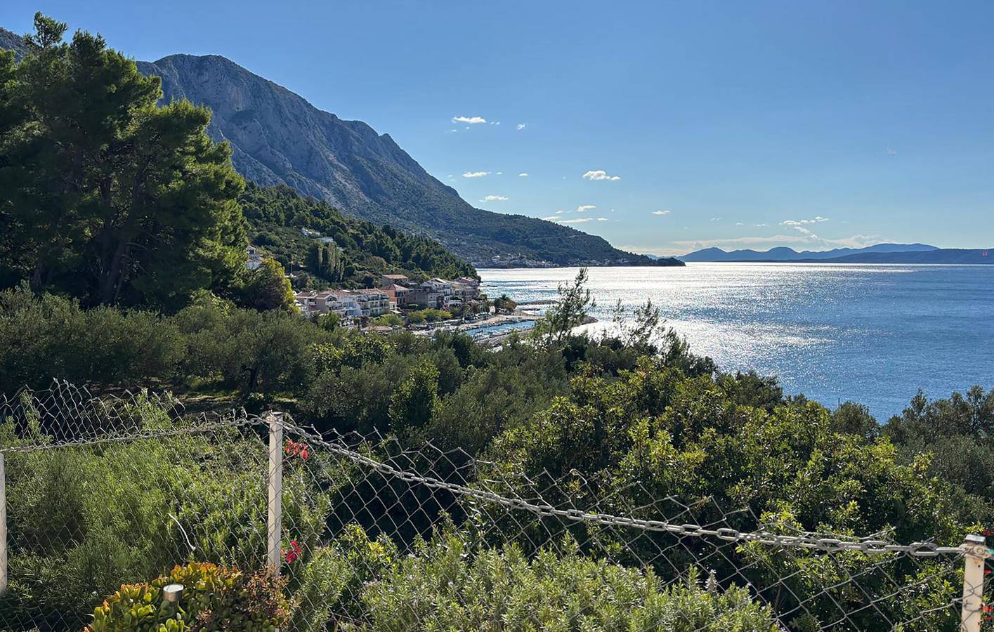 Cały apartament wypoczynkowy, Apartament wakacyjny dla 2 osób z ogród in Podgora, Riwiera Makarska