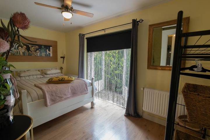 Chambre d’hôte pour 2 personnes, avec jardin et sauna
