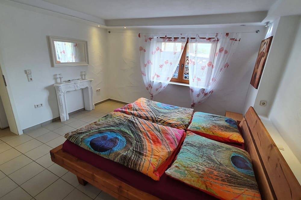 Ganze Wohnung, Moderne, Top ausgestattete, ruhige, barrierefreie Ferienwohnung in Primstal, Nonnweiler
