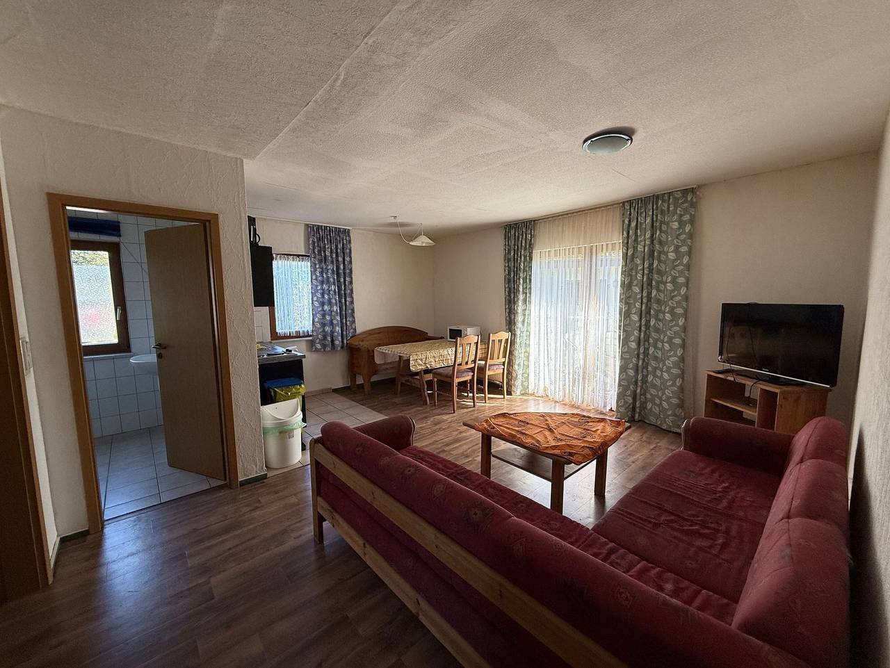 Ganze Ferienwohnung, Zum Zeesenboot App. 7 in Pruchten, Vorpommern